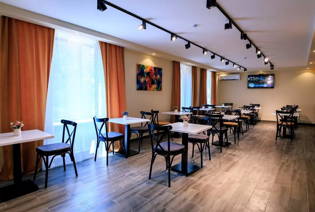 hotel georgia holiday tbilisi_shabavizparvaz_06.jpg